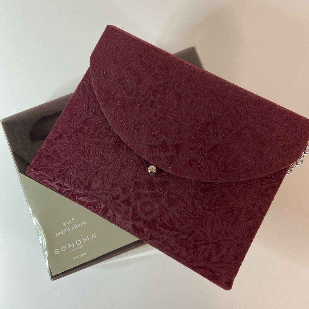 Sonoma Burnout Velvet Floral 4x6 Photo Album Purse Style w/Handle New in Box